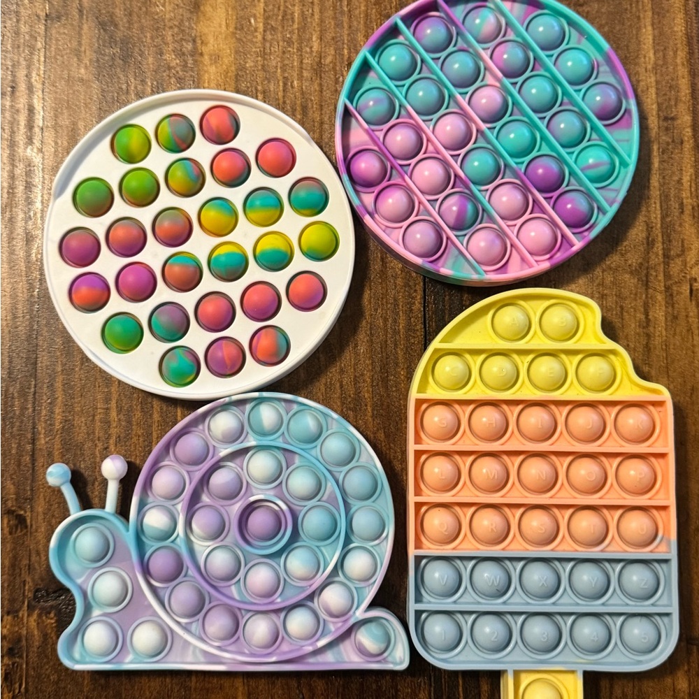 Colorful Kids Pop-It Fidget Toy Set – Pastel Rainbow